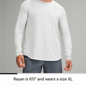 Lululemon - NWOT Men's Grey Long Sleeve Shirt